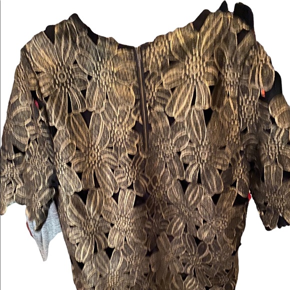 Gorgeous top size medium pre loved - Picture 3 of 11